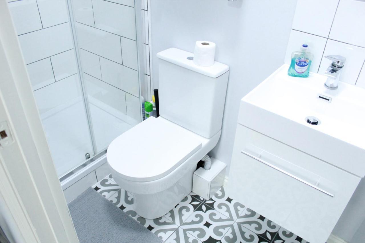 Stylish Ensuite Room 15 Mins To Central Лондон Экстерьер фото