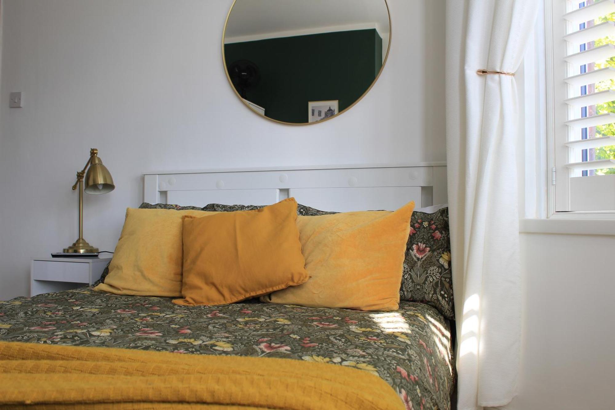 Stylish Ensuite Room 15 Mins To Central Лондон Экстерьер фото